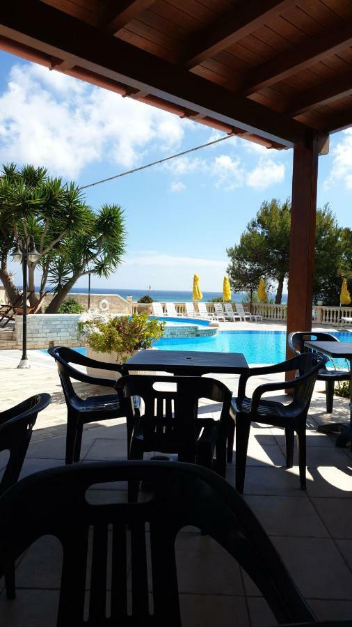 Villaggio Mascia В'єсте Екстер'єр фото